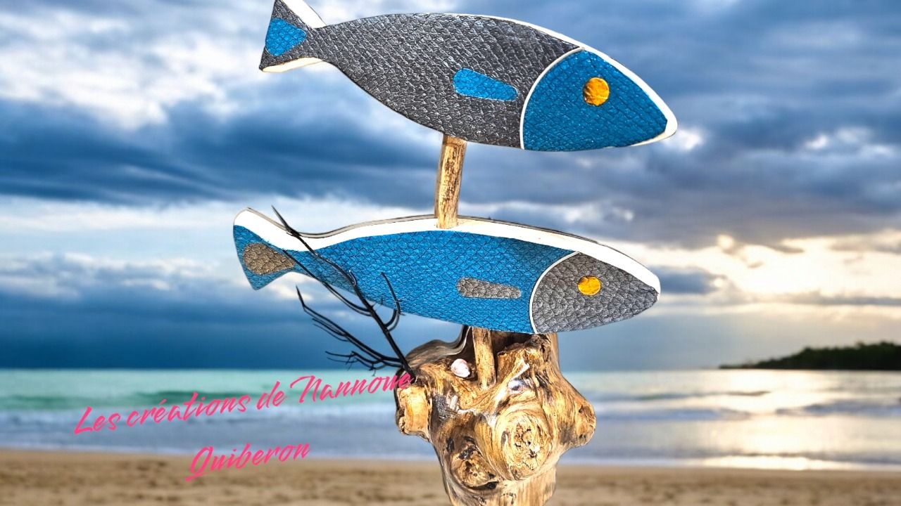 POISSONS en bois flottés et cuir de poisson